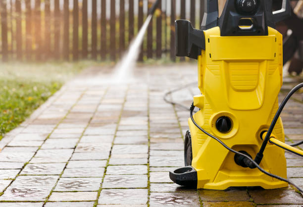 Best Sidewalk and Walkway Cleaning  in West Pittston, PA
